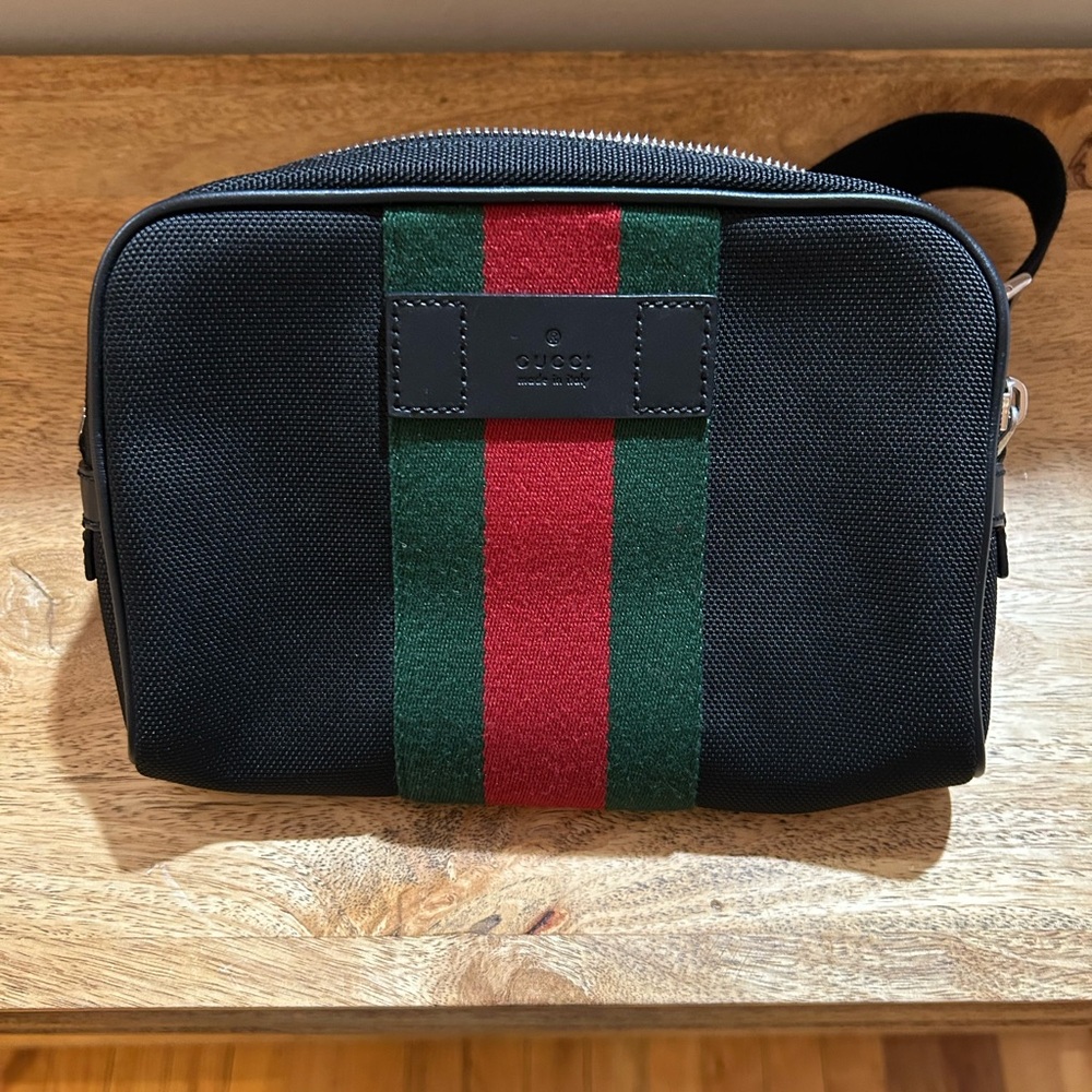 Gucci canvas web slim belt bag.